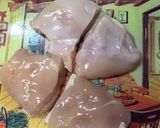 鶏胸肉にチーズをつめたスタッフドソテー作り方1写真