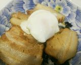 豚バラの角煮丼に玉子を載せて。作り方13写真