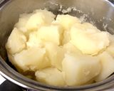 肉じゃが風味の我が家の定番コロッケ♪作り方3写真