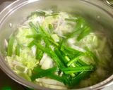 白菜とカニカマの中華風スープ作り方4写真