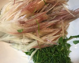 酒蒸しにした酢牡蠣の和香草和え作り方4写真