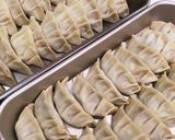 スタミナ満点！パリッと基本の焼き餃子作り方4写真