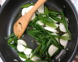 カブと青菜のペペロンチーノ作り方5写真
