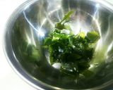 ナメコ、ワカメ、豆腐の味噌汁(合せ味噌)作り方2写真