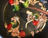 簡単彩り野菜のペペロンチーノ風作り方8写真