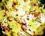 簡単！きゃべつとしめじの豚肉みそ炒め作り方7写真