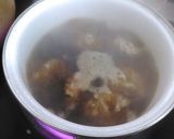 鶏団子と大根、人参の煮物作り方4写真