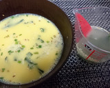 簡単★手軽に【ワカメスープだし巻き卵】作り方4写真