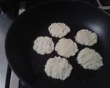 ハムチー挟んだ簡単れんこん餅！作り方3写真