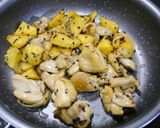 簡単！やさしい甘さ☆大学いもチキン作り方5写真