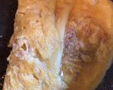 簡単な朝食ツナとチーズ入りオムレツ作り方6写真