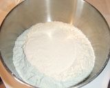 春を呼ぶ♪いちごミルクメロンパン作り方1写真