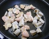 糖質制限！鶏と蓮根のピリ辛炒め作り方3写真