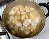 柔らかい肉団子と大根の煮物作り方5写真