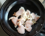 ほうれん草と鶏モモ肉のチーズ炒め作り方3写真