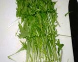 ふわふわ卵と水菜のスープ作り方1写真