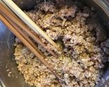 お鍋で簡単パラパラ✴︎鶏そぼろで三色丼作り方3写真