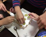 市販のお菓子で簡単！みんなでお菓子の家作り方1写真