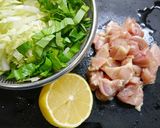 簡単！白菜と鶏肉のレモン醤油ソテー作り方1写真