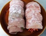 ☆彩りばっちり！鶏胸肉の野菜ロール☆作り方5写真