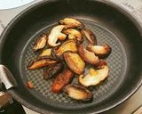 ダイエットに♪しいたけとワカメの炒め物作り方2写真