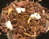 にんにく香る、舞茸効果でやわらか牛丼！作り方7写真