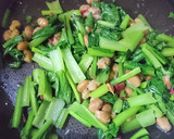 すぐできる小松菜の梅納豆炒め作り方3写真