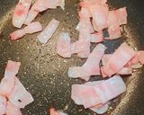 5分！もやしとニラのベーコン カレー炒め作り方2写真