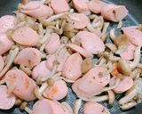 魚肉ソーセージとしめじのガーリック炒め作り方4写真