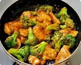 鶏肉とブロッコリーのカレーマヨソース炒め作り方9写真