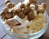 鶏むね肉ときのこのおかかバター醤油焼き作り方2写真