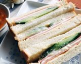 厚切り胡瓜のチーズハムサンドイッチ作り方7写真