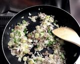 簡単！残り物でひき肉の炊き込みご飯♫作り方2写真