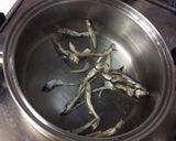 簡単！基本のお味噌汁〜豆腐と油揚げ〜作り方1写真