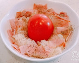 丸ごとトマトの、トマトチーズハムごはん！作り方2写真