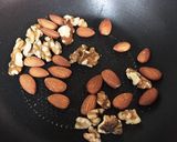 干しエビとナッツの甘辛炒め作り方4写真