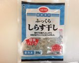 油揚げに葱の青い部分、しらす、チーズ作り方2写真