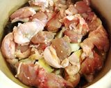 鶏肩肉と海老芋のほっこり塩麹煮作り方4写真