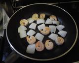 ホットプレートで！海鮮あんかけ焼きそば作り方2写真