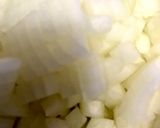 きのこと玉ねぎ豚ミンチでそぼろ作り方1写真