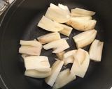 手羽先と豆の塩糀煮込み作り方2写真