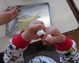 【1.2歳児】自分たちで作る味噌汁作り方4写真