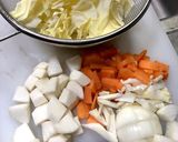 野菜たっぷりミルクスープ作り方1写真