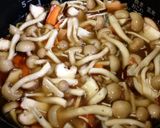 やさしいお味☆きのことしらすのかやくご飯作り方3写真