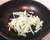 簡単☆じゃがいも1個のきんぴら作り方2写真