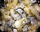 炊飯器にお任せ!牡蠣の炊き込みご飯作り方5写真