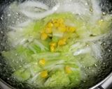 鍋キューブで白菜コーンのスープ作り方1写真