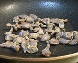 コリコリおいしい♪ニラと砂ずりの炒め物作り方4写真