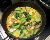 ご飯がすすむ！青梗菜と鯖缶の卵とじ炒め作り方4写真