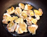 簡単鶏モモオイマヨ炒め〜材料4つ！作り方3写真